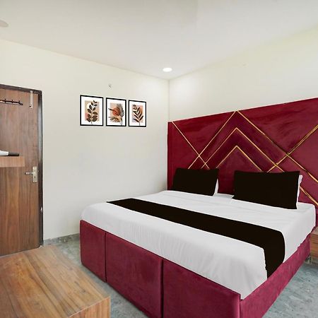 Hotel O Indirapuram Grand Ghaziabad Extérieur photo