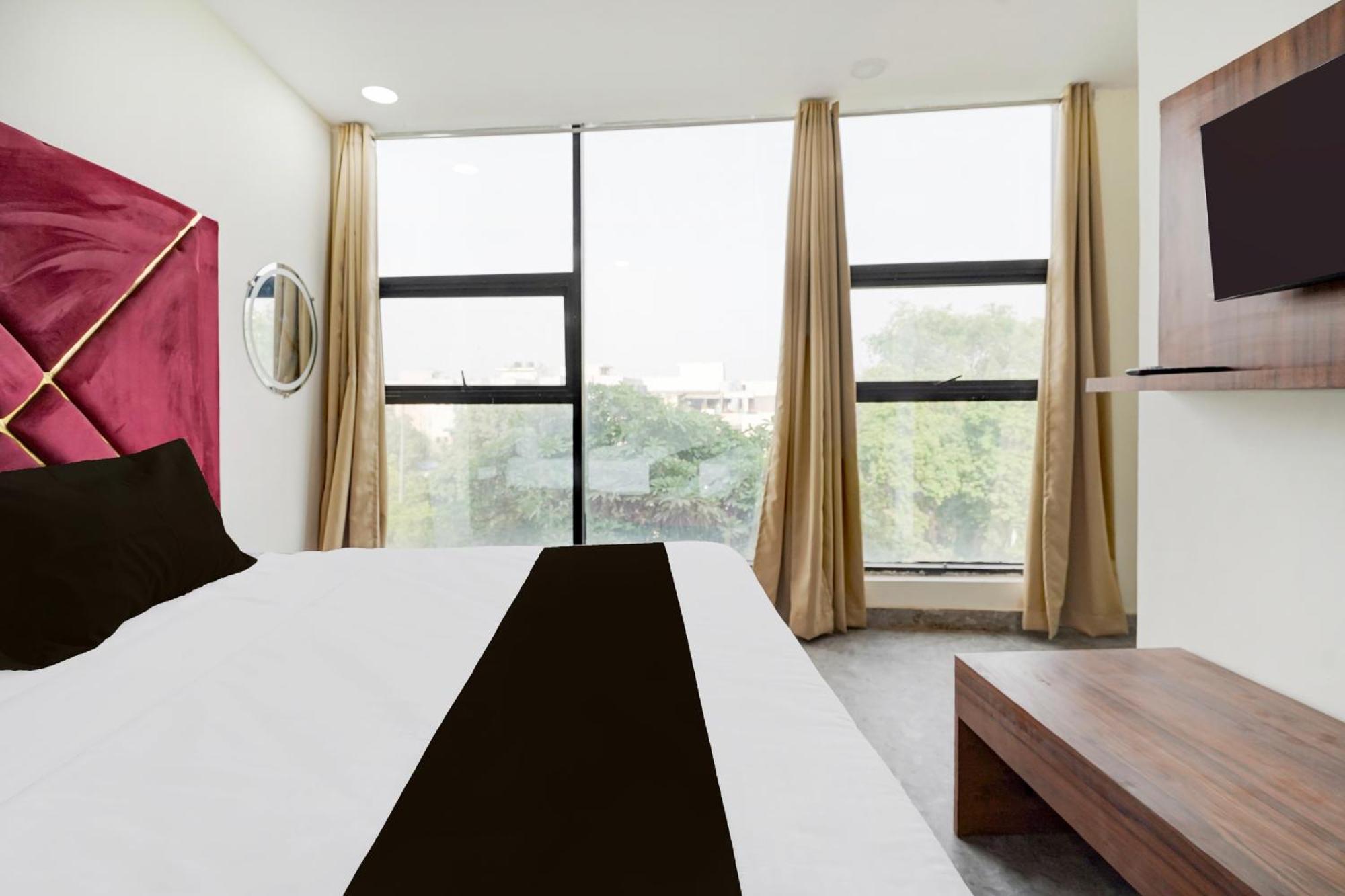 Hotel O Indirapuram Grand Ghaziabad Extérieur photo